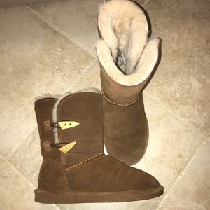 Bearpaw boots